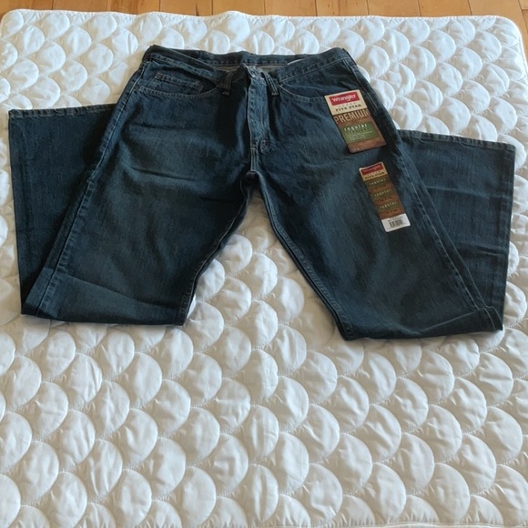 NWT Men’s 5 Star Wrangler Dark Wash Denim Straight Leg Fits Size 34 x34 - Picture 7 of 14